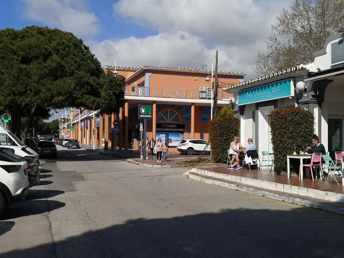 Apartamento Vacaciones En El Mar Para Dos Cerca De Marbella Sitio de Calahonda