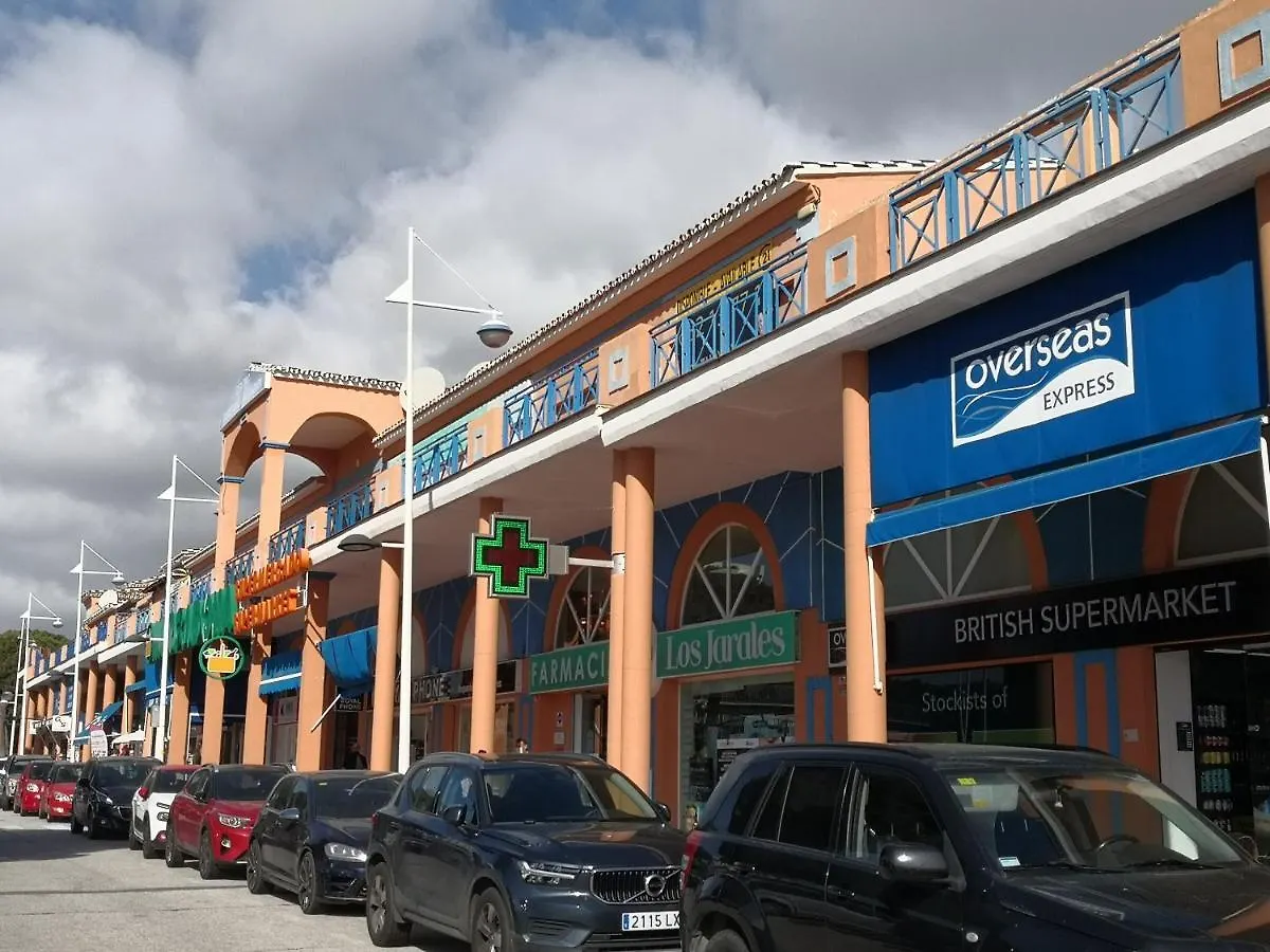 Apartamento Vacaciones En El Mar Para Dos Cerca De Marbella Sitio de Calahonda